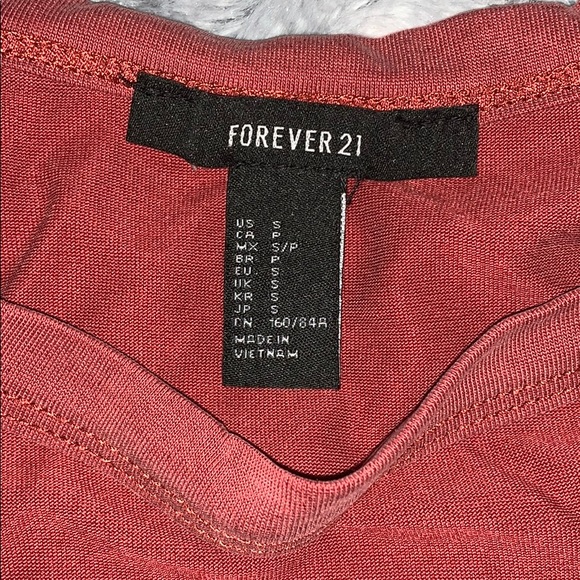 V neck top - Picture 2 of 2